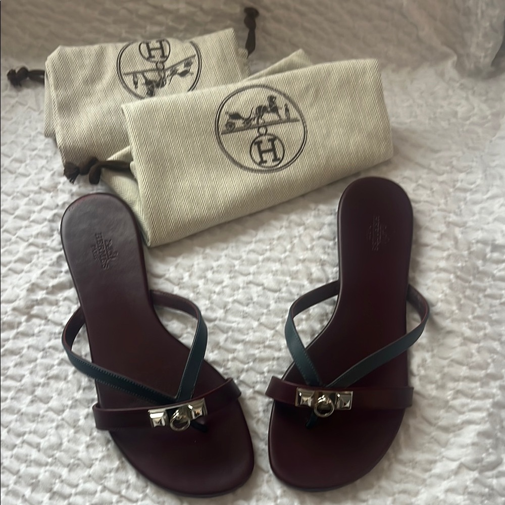 Hermes sandals size 37.5